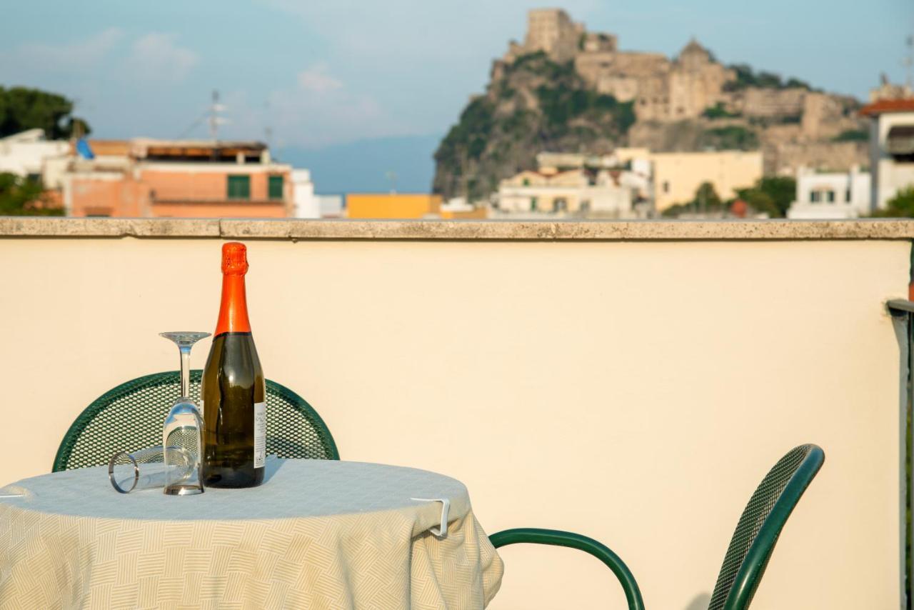 Villa Dei Sogni - Aparthotel Ischia Ponte Exterior foto